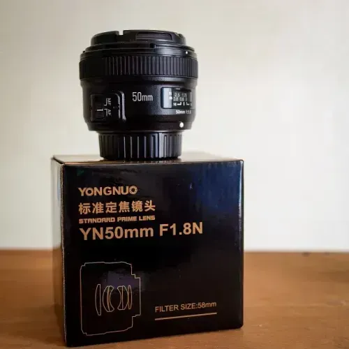 Lente 50mm Yongnuo para câmera NIKON