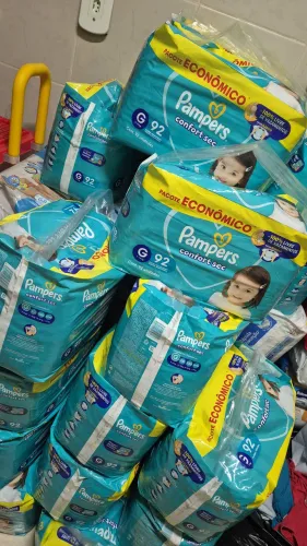Fraldas pampers G