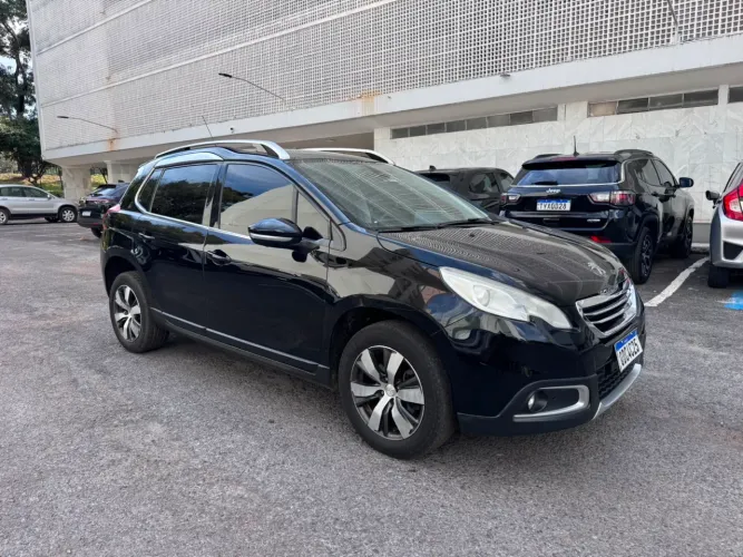 Peugeot 2008 Griffe 1.6 Flex 16V 5P Aut. 2016