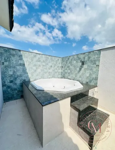 Condomínio BougainVille - Casa com 3 quartos, sendo 2 suítes.