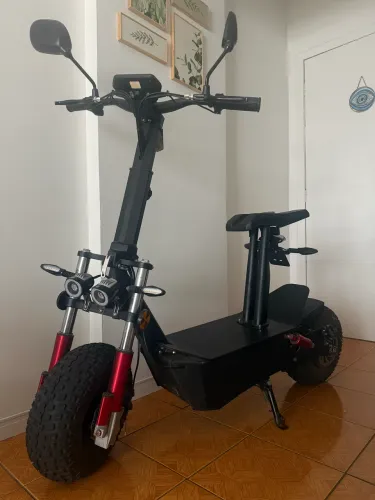 Patinete elétrico potente pouco usado!