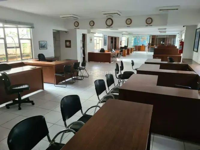 Sala Comercial Mobiliada na Savassi 250m²