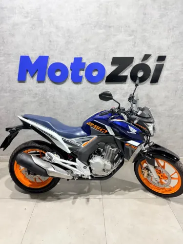 HONDA CB 250 TWISTER AZUL 2020