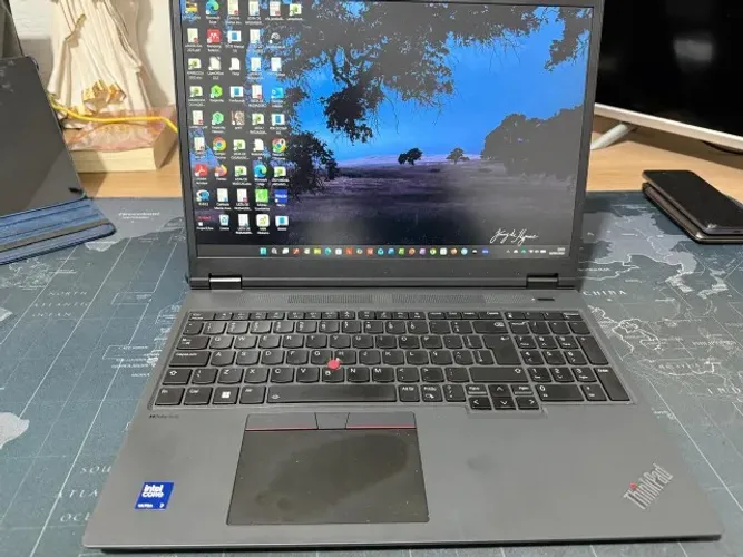 Lenovo ThinkPad P16v Gen 2 | Intel Ultra 7 | 16GB RAM | SSD 512GB | Windows 11 Pro |
