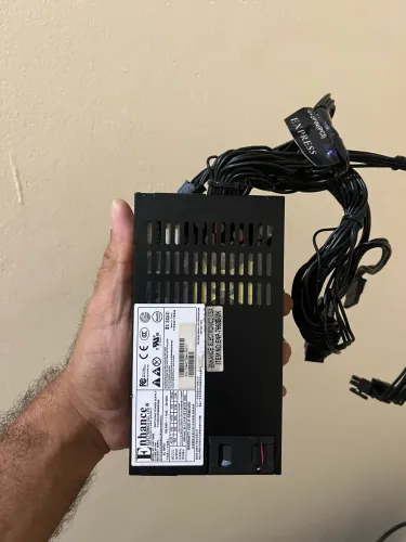 Gabinete ITX + Fonte Flex ATX + SSD M2 PCI-e 4.0