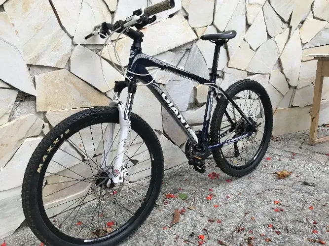 Bicicleta Giant Talon 2 Aluxx SL Fluidform
