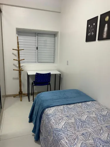 Quarto sem burocracia na cidade baixa 