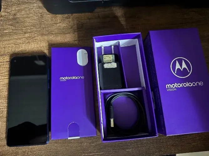 Celular Motorola one vision