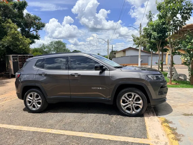 Jeep Compass Long. T270 1.3 TB 4X2 Flex AUT 2022
