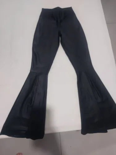 Roupas variadas R$ 50 por peça