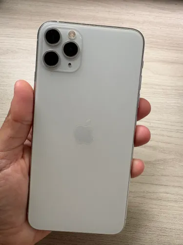 iPhone 11 Pro Max 