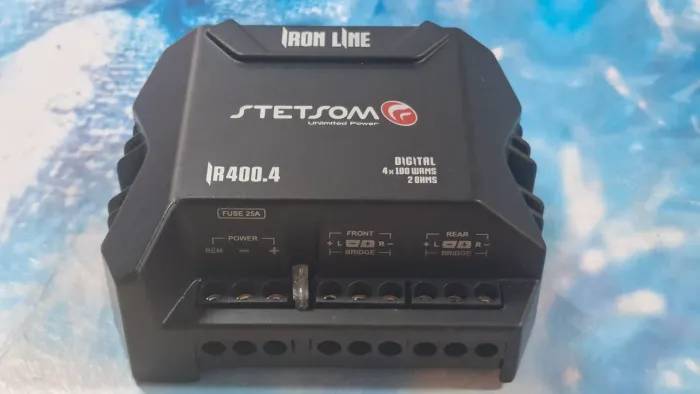 Módulo Amplificador Stetsom Iron Line IR 400.4 - 400W RMS