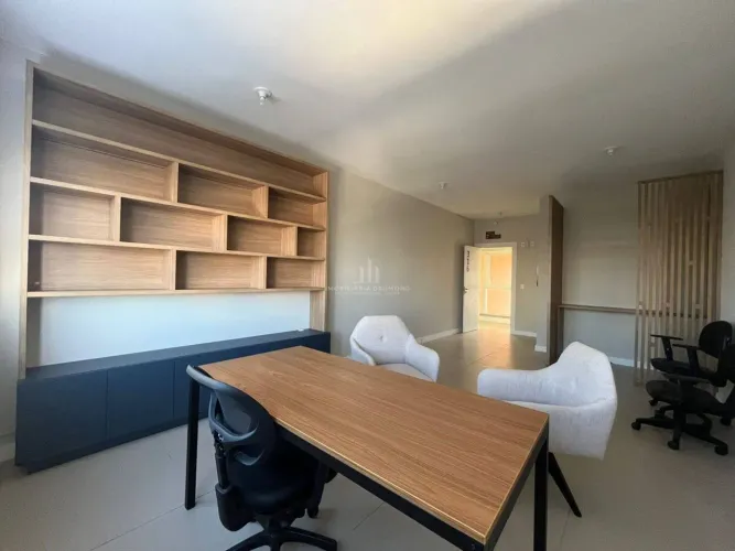 Sala comercial no Estreito Florianópolis