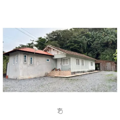 Vendo não permuto meu terreno/sítio com casa em Itapema no bairro ilhota