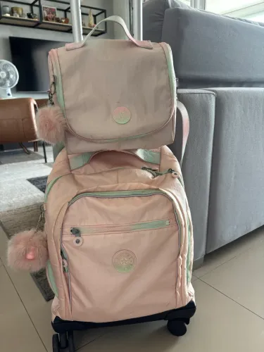 Mochila e lancheira Kipling