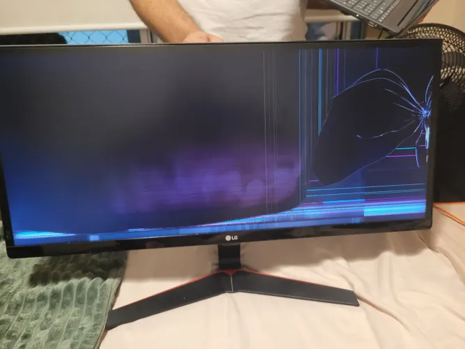 Tela LG pra computador
