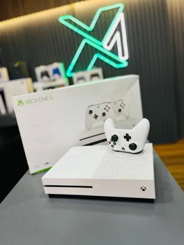 Xbox one s pronta entrega com garantia / entregamos