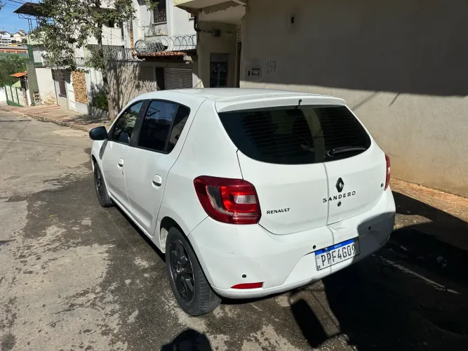 Renault Sandero Dynamique Hi-power 1.6 8V 5P 2015