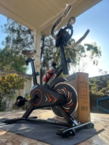 Bicicleta ergométrica NOVA