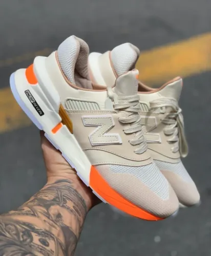 Tênis New Balance 997S Masculino Importado Cor: Creme/Laranja - Disponível 38 AO43