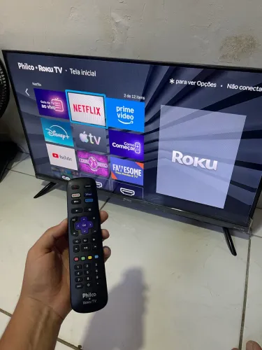 Tv Philco roku 32 polegadas nova .