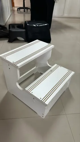 Escada em mdf para clínicas/maca