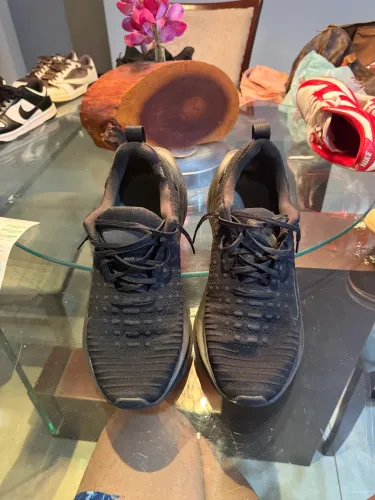 Tênis Nike para corrida 44BR