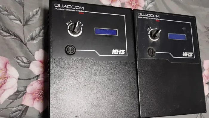 Quadro de comutação e transferência NHS 50a amperes 