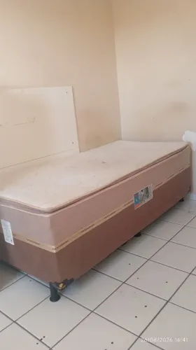 Cama box de solteiro
