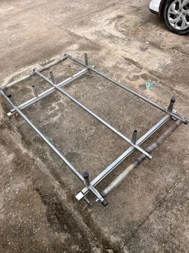 RACK DE FIORINO COM SUPORTE PARA ESCADA!