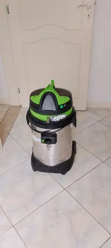 Extratora
