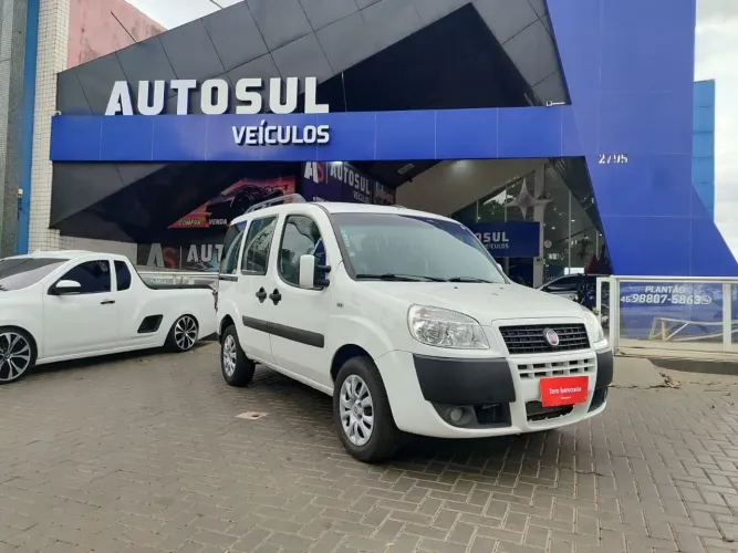 Fiat Doblo Attractive 1.4 Fire Flex 8V 5P 2015
