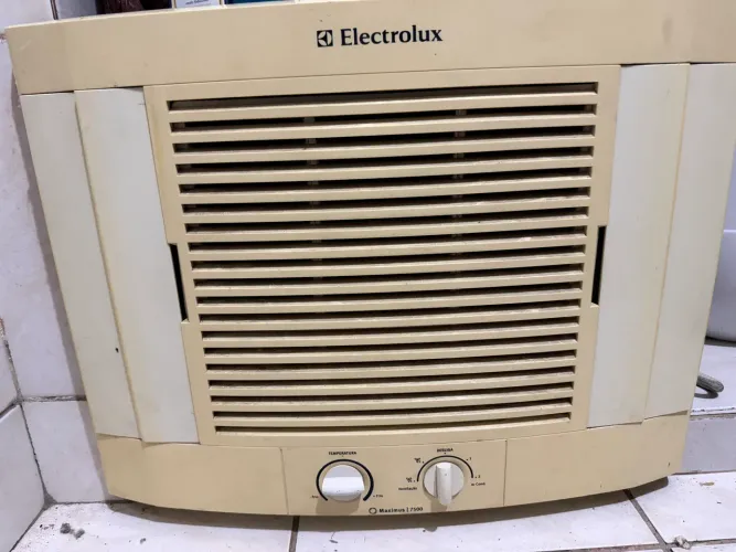 Ar Condicionado de Janela Electrolux 7.500 BTUs - Gelando Muito!