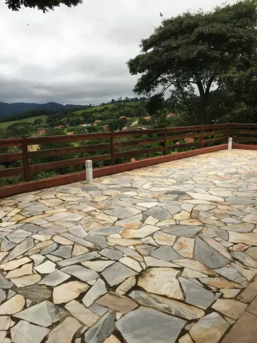 Casa 2 Suítes no Condomínio Rancho Querência em Piracaia