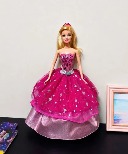 Boneca Barbie moda e magia
