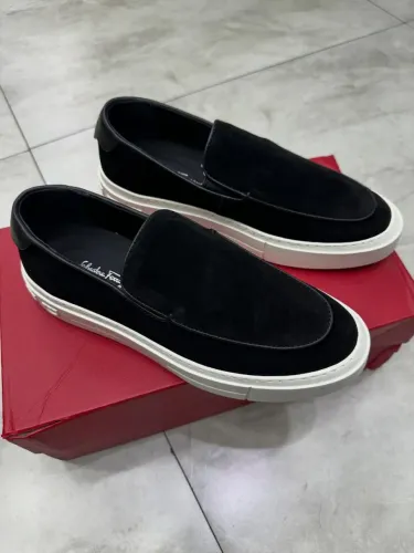 Sapatênis FERRAGAMO Premium importado.
