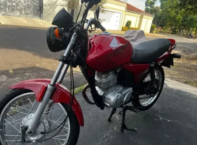 Vendo CG Titan 150 Ano 2005