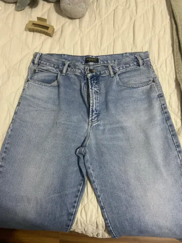 Calça jeans ysl nova