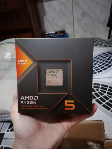 RYZEN 5 8600G