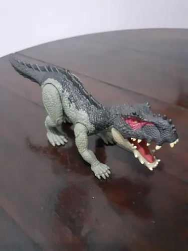 Jurassic world prestosuchus mattel