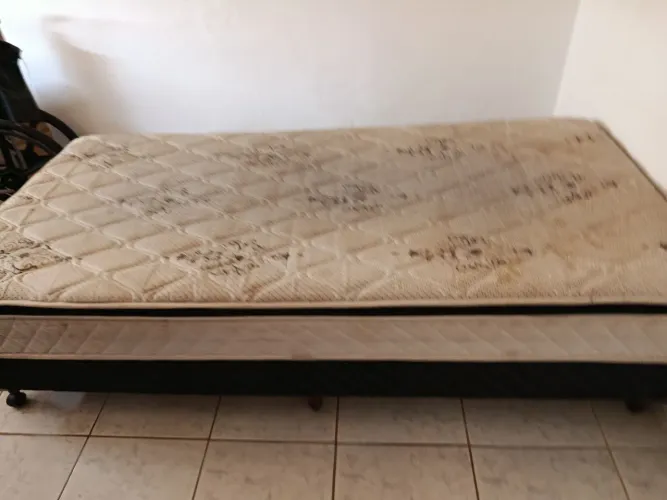 Cama articulada solteirão