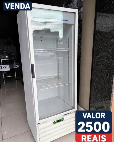 Freezer expositor