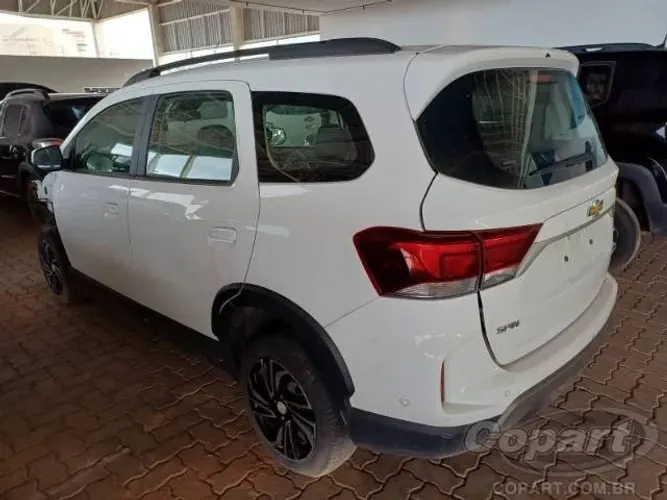 Spin Premier 2025 - Chevrolet - Baixada para retirada de peças