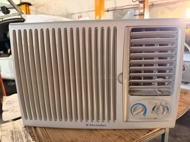 Ar condicionado Eletrolux 7500 BTUs