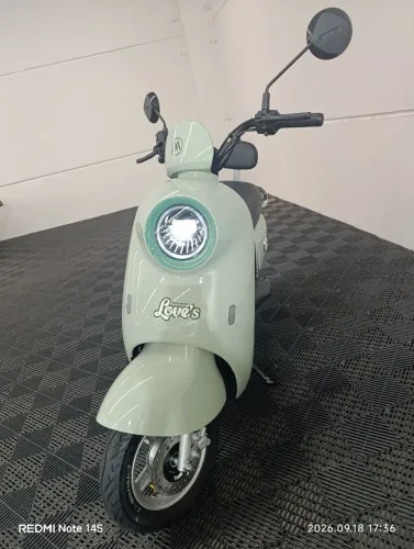 Moto elétrica Aima