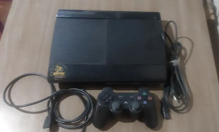 Play 3 em bom estado  com lojas