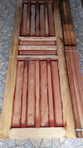 Porta e marco de Eucalipto maciça nova