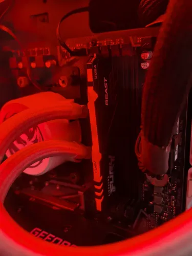 Memória Ram Fury Beats RGB 16 GB 3200 Mhz