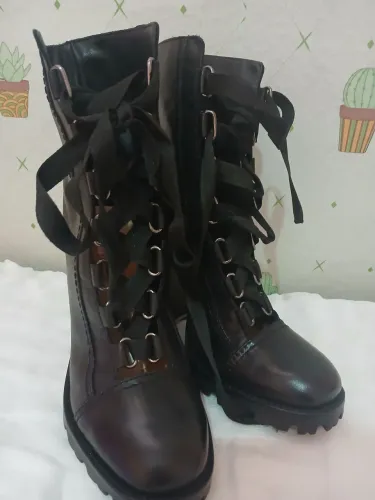 Bota Schutz 