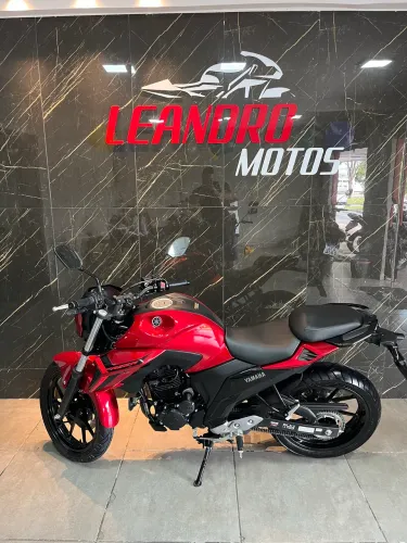 VENDO FZ 25 /FAZER 250 ANO 25/25